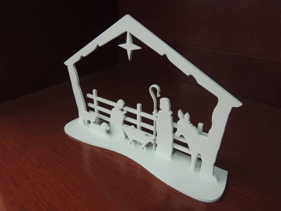 Enfeite de Natal Nascimento do Menino Jesus Na Cor Branco 15 Cm