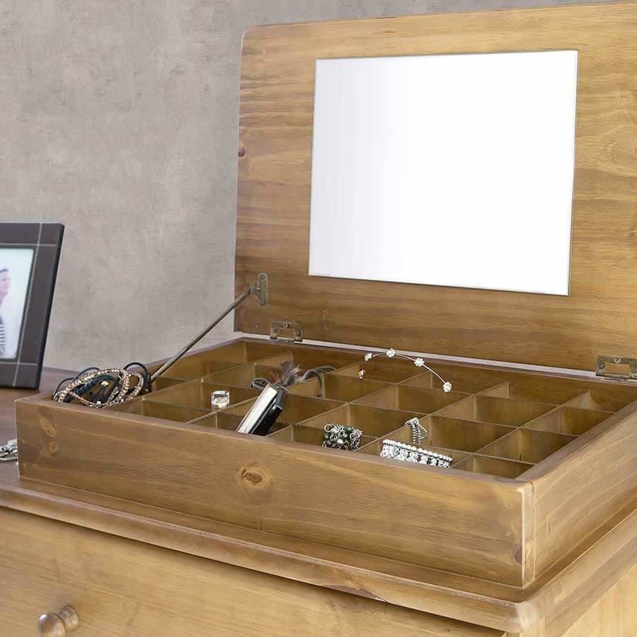 Cômoda Pinus 2 Portas 4 Gavetas